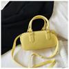 Einfarbige Jelly Hobo Handtasche Lässige Schmutzabweisende Crossbody-Tasche Wasserdichte PVC Crossbody-Tasche Kosmetiktasche