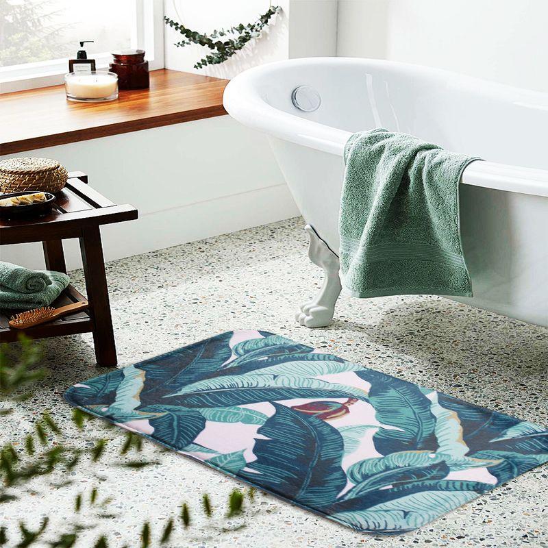 bathroom water-absorbing Flannel carpet, durable and easy to clean, toilet anti-slip mat, home decoration accessory