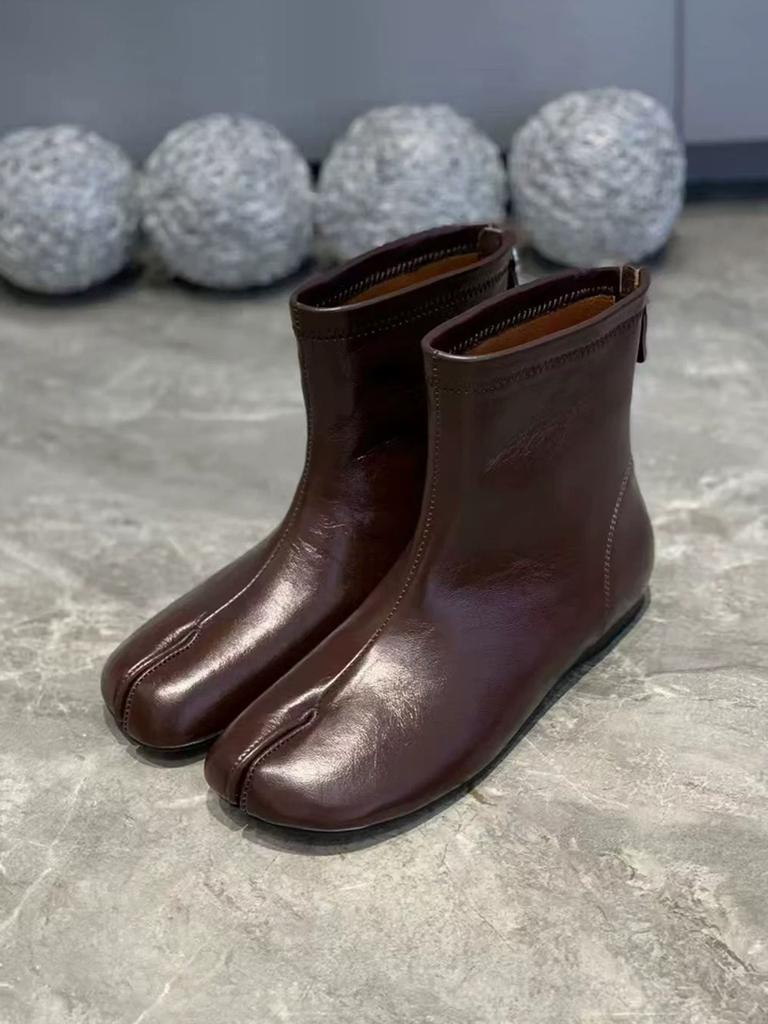 Cowhide Version~ Korean Version Niche Inner Height Increase Rear Zipper Pig's Trotters Split-toe Boots Short Boots Women's 2025 New Chelsea Boots