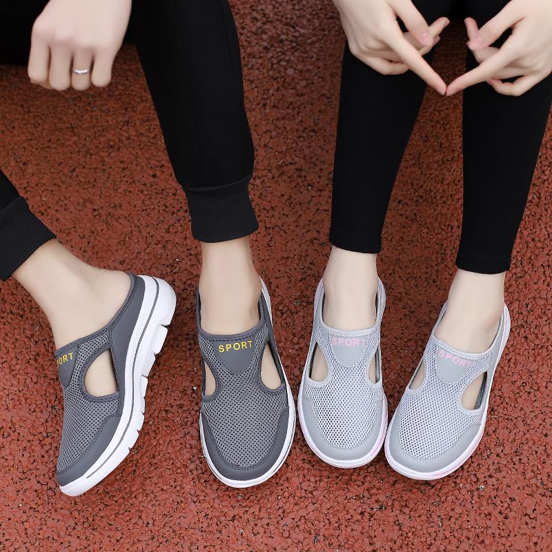 Women Slippers and Sandals 2025 Summer Fashion Casual Mesh Beach Slippers Slip in White Flat Shoes Outdoor Couple Home Slippers