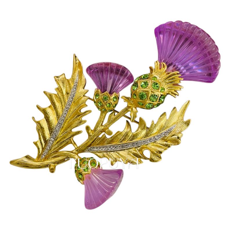 Vintage Purple Flower Brooch in Gold with Diamonds