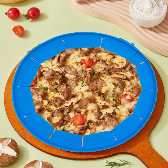 

Silicone Pie Crust Shields Adjustable 8.5-11.4 Reusable Baking Protector for Pizza Edge Guard Perfect Pie червоний