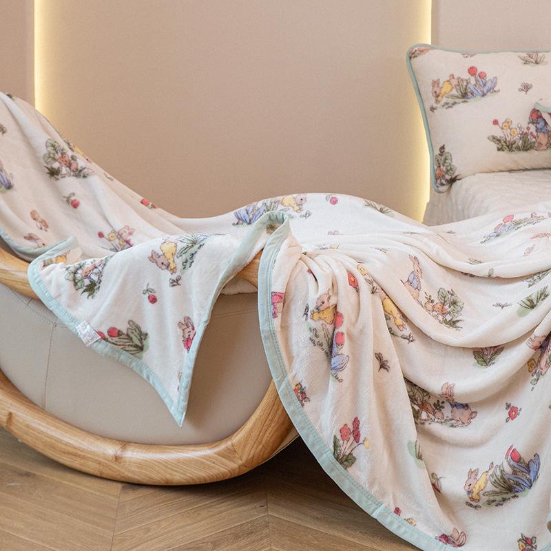 Milk Velvet Double-Sided Fleece Blanket: Office Nap, Sofa, Thick, Warm Style