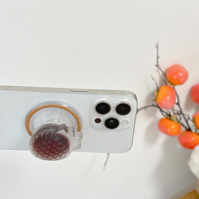 Japanese Wind Simple Sandwich Three-Dimensional Strawberry Magnetic Suction Bracket Suitable For Magsafe Mobile Phone Airbag Bracket