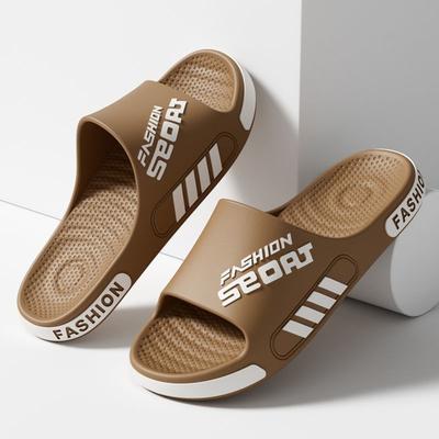 Le pantofole da uomo sono una tendenza per il bagno in casa, mentre le pantofole fresche sono adatte per l'uso all'aperto.. Ciabatte Antiscivolo