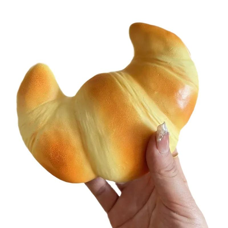 Squishy Croissant Squeeze Slow Rising Sticky Stress Relief Toy Super Soft Fake Food Creative Simulation Bread Anti-Anxiety Toys