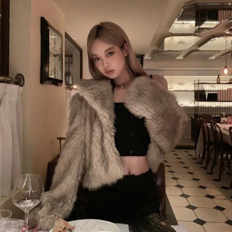 VAYLA Luxury Brand Autumn Winter Fur Coat Women Short Lazy Wind Fox Fur Jacket Cropped Fluffy Casaco De Pele Feminino