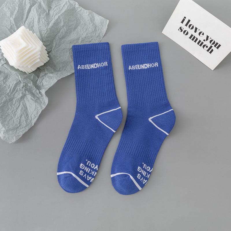 Trendige Baumwoll-Buchstaben-Socken - Hip Hop Wadenhoch, Unisex Sportsocken für Damen & Herren