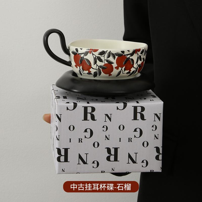 Niche Design Ceramic Cup And Saucer Set Home Office Mug Medieval Coffee Cup Light Luxury High Sense