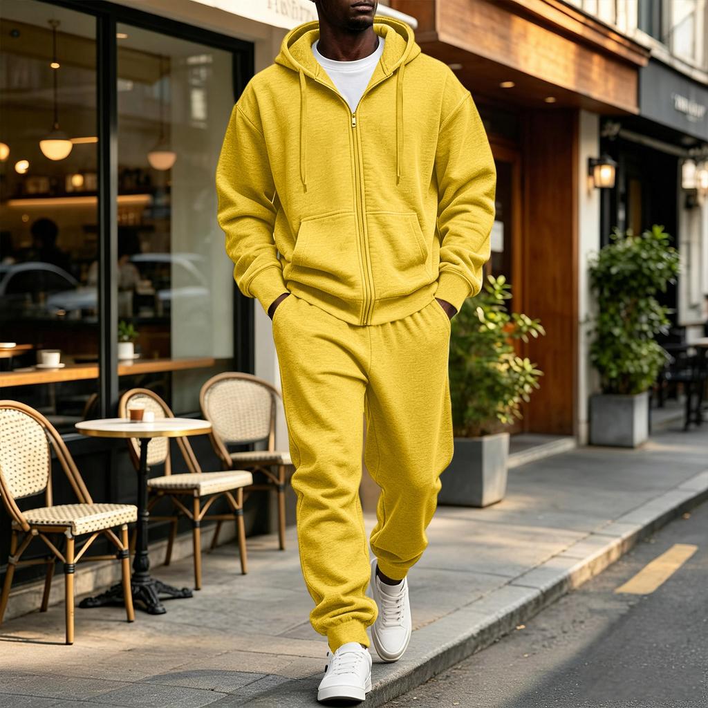 Completo con felpa con cappuccio e zip a contrasto e pantaloni della tuta con coulisse da uomo