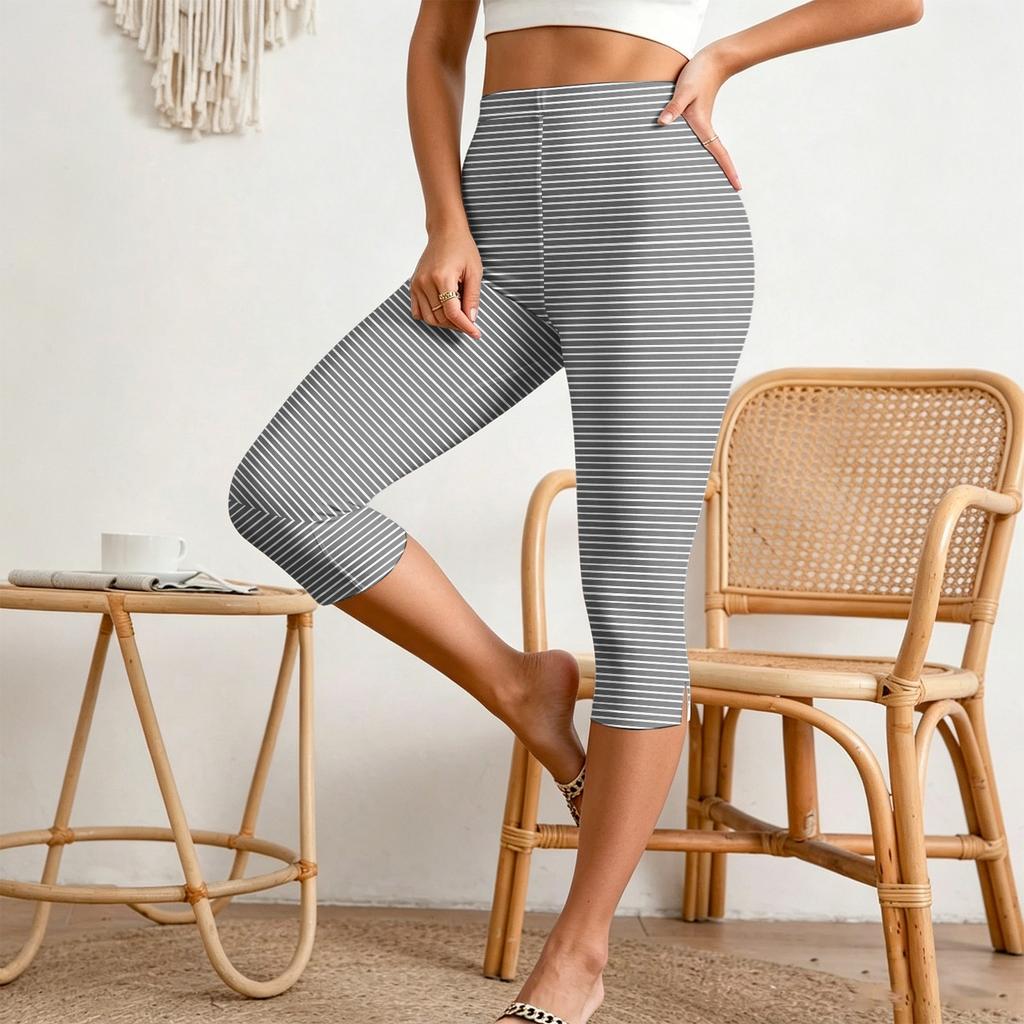 Women's Casual Elastic Waist Capri Pants Slim Fit Lightweight Stretchy Cropped Trousers with Side Slit Detail for Everyday Wear