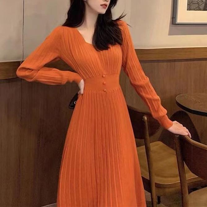 

Autumn new models with coats, sweaters, skirts, bottoms, waist and thin long skirts, knitted dresses for women One size