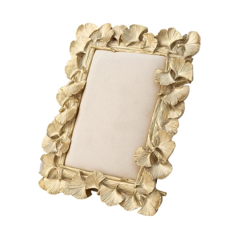 

Ginkgos Leaf Resin Frame Velvety Ring Holder Jewelry Display Stand For Earrings And Small Accessories With Soft Fabric Surfaces