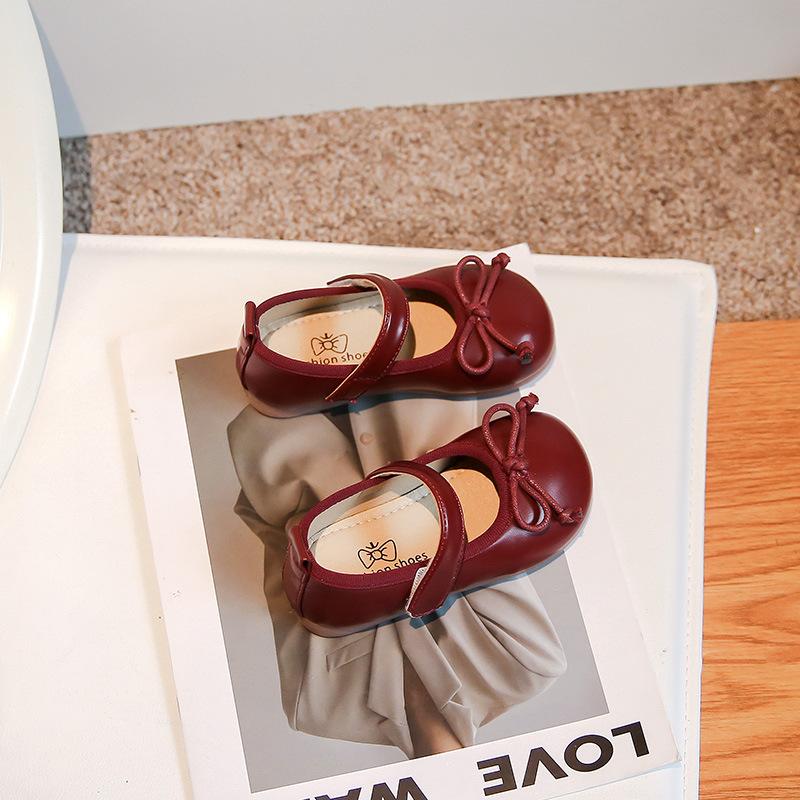 

Small leather shoes 2025 spring and autumn new children s baby toddler Mary Jane girls Korean version shallow mouth princess shoes single shoes 25 Size: 15.7cm