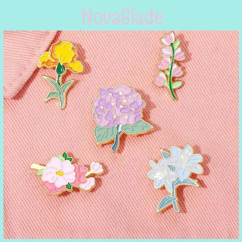 Schöne Blume Hortensie Lilie Brosche Niedlicher Japanischer Stil Pflanze Dekoration Anstecknadel