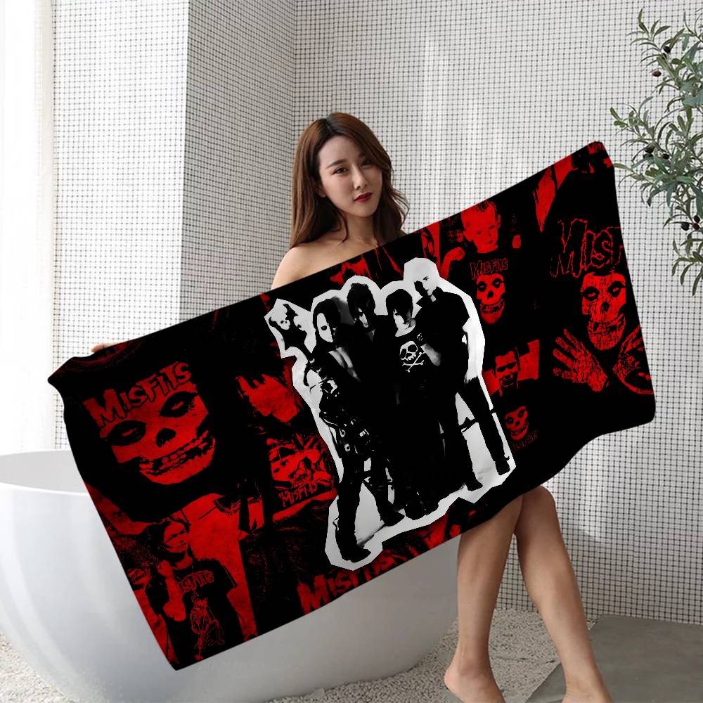 Punk Band M-Misfits Bath Towel Microfiber Soft Water Absorbing Breathable For Girl Kids Decorative Cartoon Beach Towel