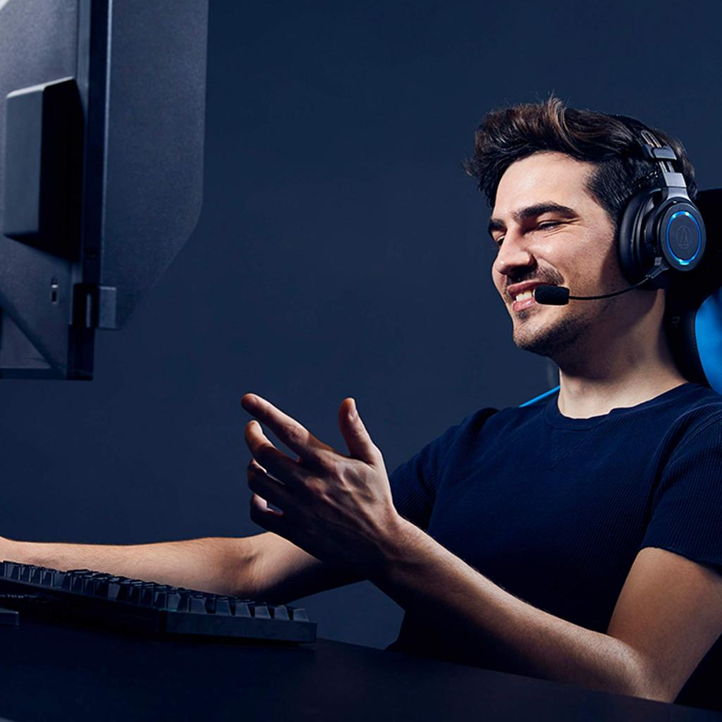 Audio-Technica ATH-G1WL Wireless Gaming Headset Closed-Back 2.4 GHz Wireless USB Transmitter Virtual Surround Mode Lightweight Metal Headband