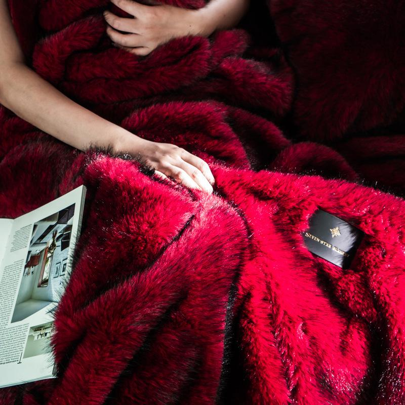 Luxury Faux Fox Fur Blanket: Thick, Warm Raschel Cover for Autumn/Winter, Perfect for Sofa or Air Conditioning Use.