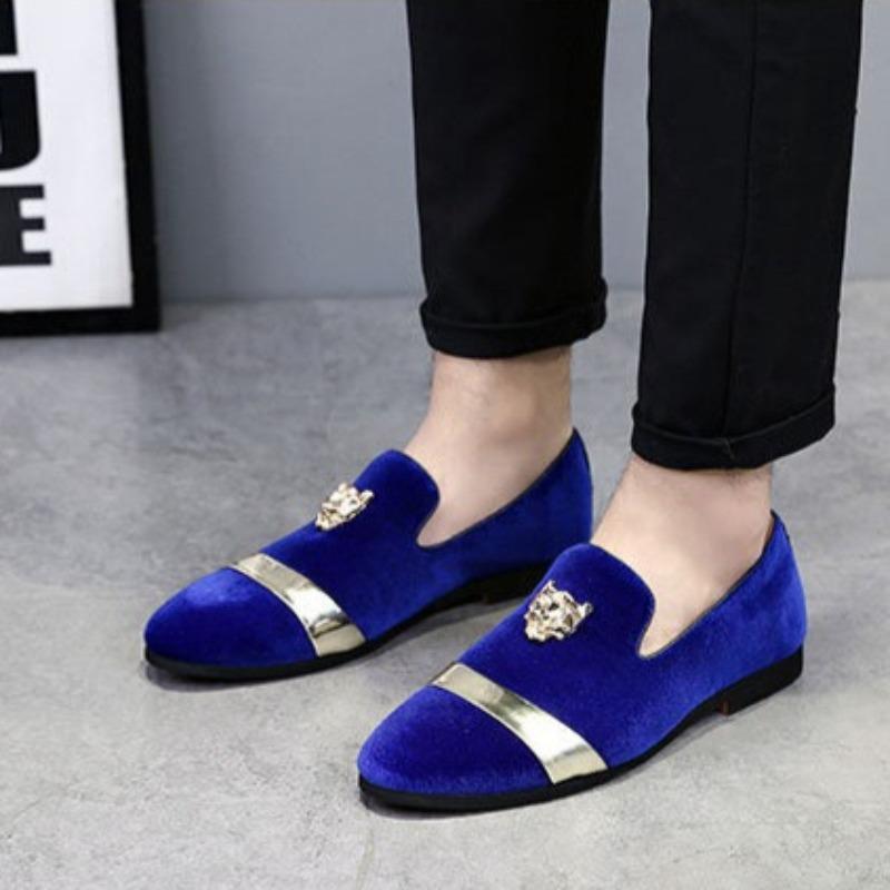 Men Dress Shoes Fashion Embroidery Loafers Designer Metal Buckle Driving Shoes for Men Wedding Party Shoes Casual Flats Moccasin