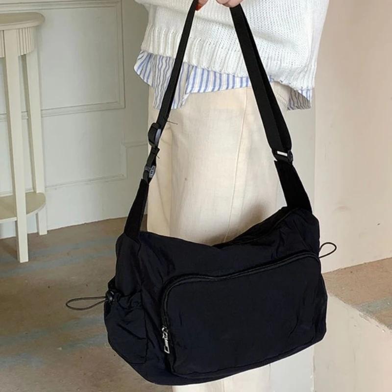 Leisure Large Capacity Solid Nylon Women's Shoulder Bags  Youth Crossbody Bag Fashion Soft Simple Tote Bag