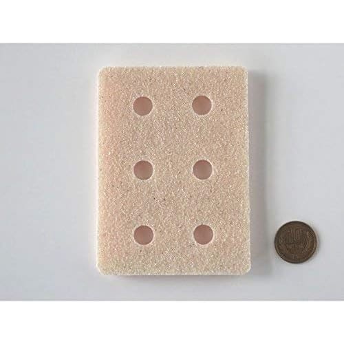 No knife needed, just rub with a little water. Vegetable peeling sponge. 1 piece. Made in Japan.