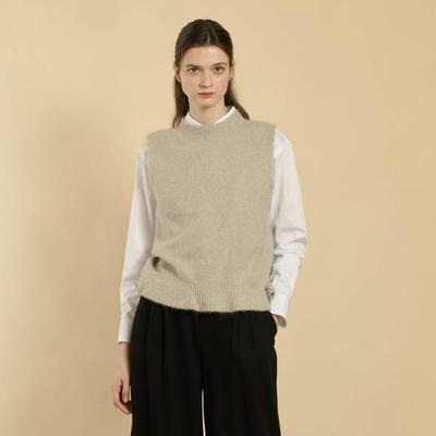 Topy – Pletené vesty