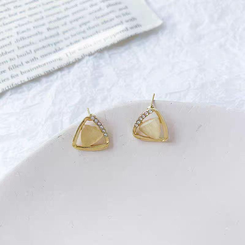 Diamond-set Love Opal Stud Earrings Design High-end Summer Earrings Niche Light Luxury High-end Versatile Earrings Jewelry