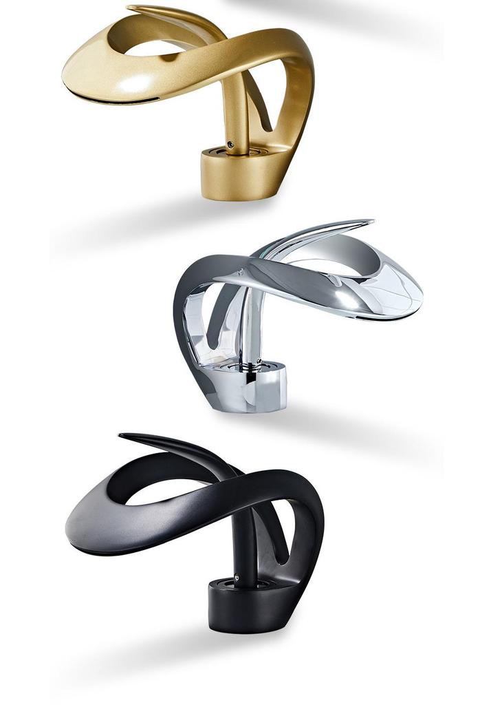 High-End European Style Brass Waterfall Basin Faucet in Golden Finish for Luxury Hotels and Villas