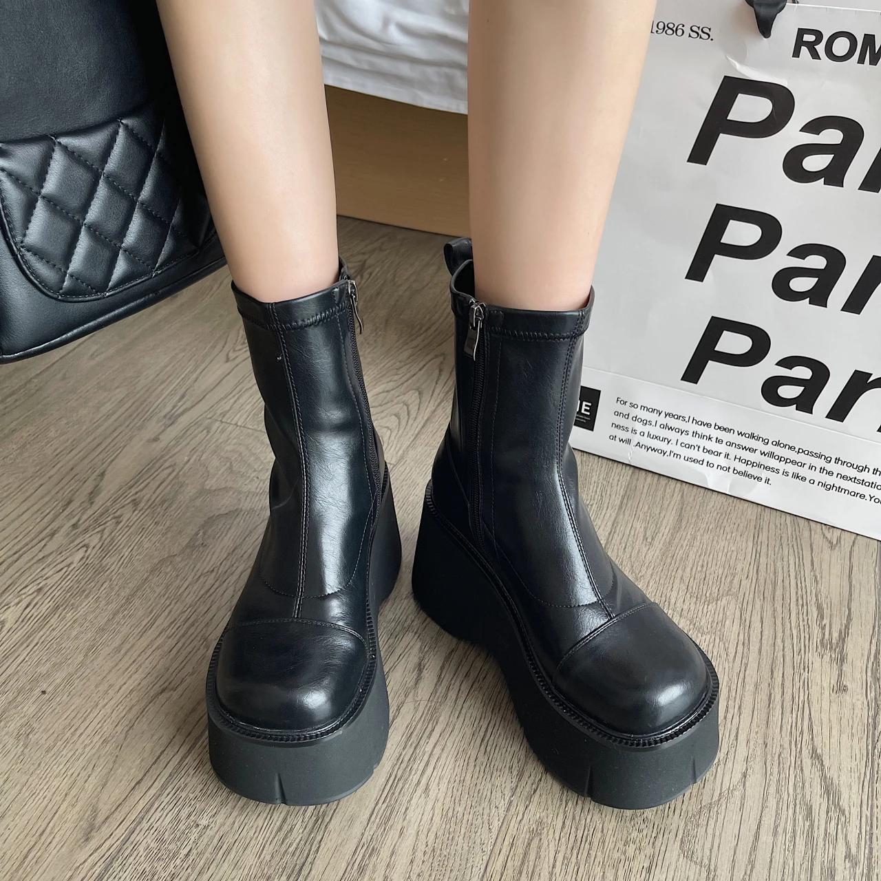 

Женские ботильоны на платформе, туфли на высоком каблуке, зимние дизайнерские новинки 2025 года, повседневные готические ботинки челси, модные женские ботинки 40 чёрный