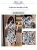 Conjunto de dos piezas de verano para mujer con diseño europeo, top con botones de rana y abertura, y pantalones cortos