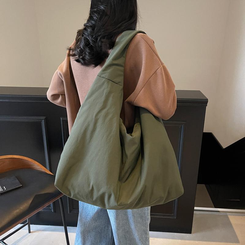 Large Capacity Shoulder Bag Women's Hobo Bag Commuter Handbag Underarm Tote Bag