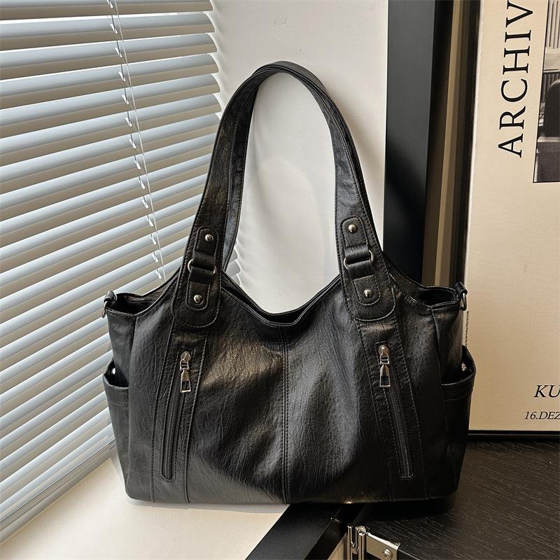 Solid Color Versatile Tote Bag Crossbody Bag Women's Premium Sense Large Capacity Autumn and Winter Commuter Shoulder Bag Portable Underarm Bag Women