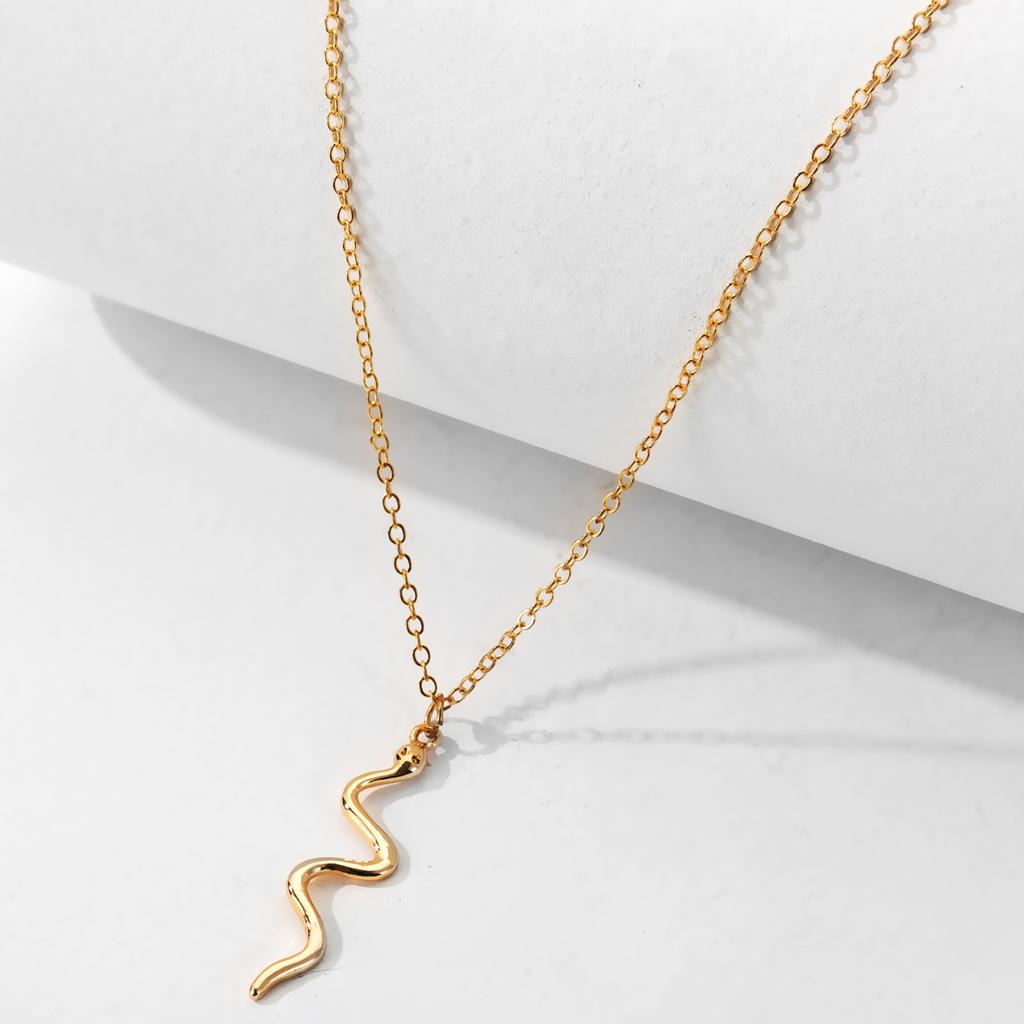 European and American Snake-shaped Design Open Neck Chain Women's Snake Shape Personalized Trend Wind Necklace