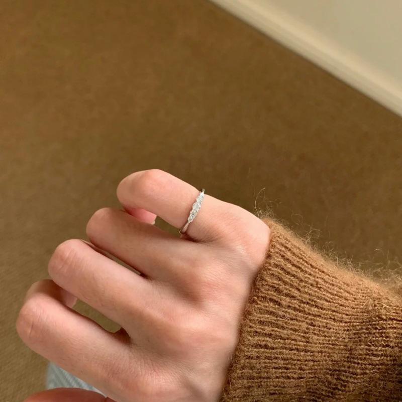 Korean INS Style Cubic Zirconia Stacking Ring for Women - Niche Design