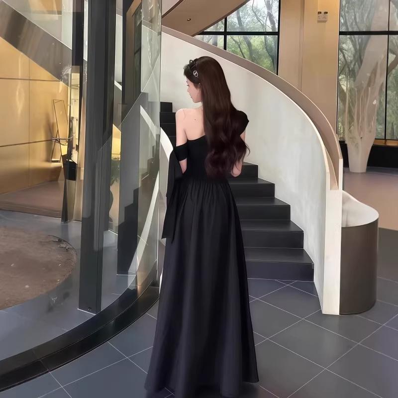 2026 French Pure Desire One-Shoulder Short-Sleeve Summer Maxi Dress - Waist-Cinched for a Slimming Effect