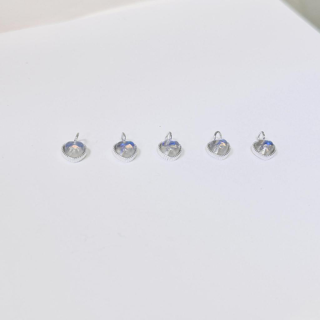 S925 Sterling Silver Iridescent Gradient Heart Charm for DIY Jewelry: Necklaces, Bracelets, and Foot Ornaments.