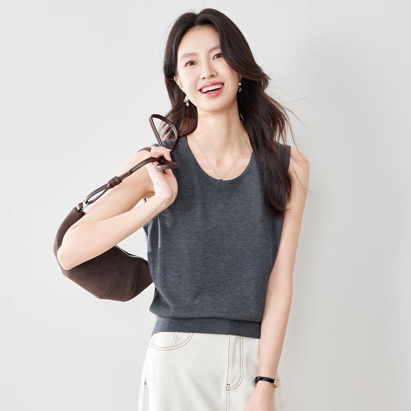 CARBAMMI Women s Sleeveless Knit Pullover Vest 32