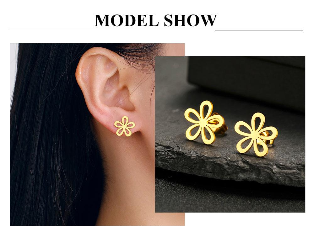 Cazador Cute Flower Stud Earrings for Women Stainless Steel Jewelry Gold Color Floral Piercing Earrings 2026 Trend Gift