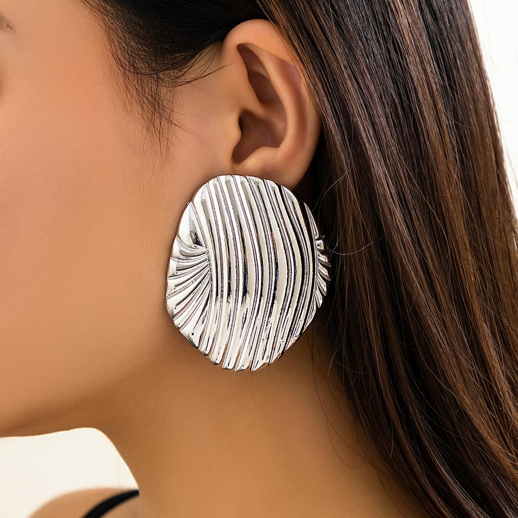 IngeSight.Z Vintage Metal Big Oval Stripe Stud Earrings for Women Punk Gold Color Geometric Earrings Party Jewelry Gift 2026