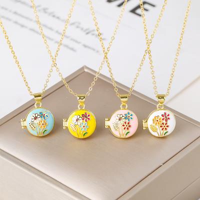 Round Photo Box Enamel Flower Gold-Plated Pendant Necklace Fashion for Women's Girls' Party Wedding Luxury Zircon Gift