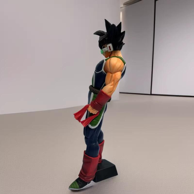 Super Saiyan Bardock & Black-Haired Goku Standing Pose Manga Color Model Ornament