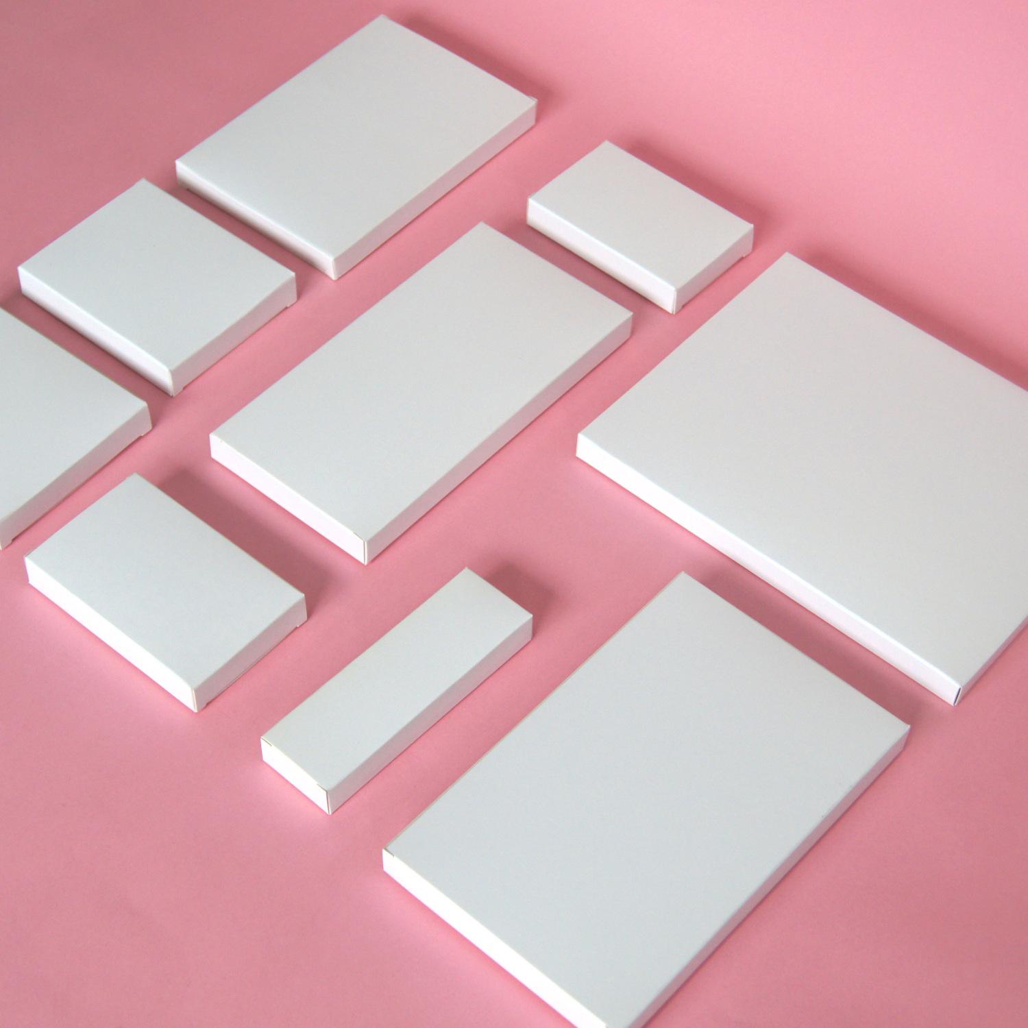 Упаковочная коробка из белого картона 350 мм+: Универсальный дизайн с возможностью печати и тиснения горячим способом White card box; 355*50*12mm