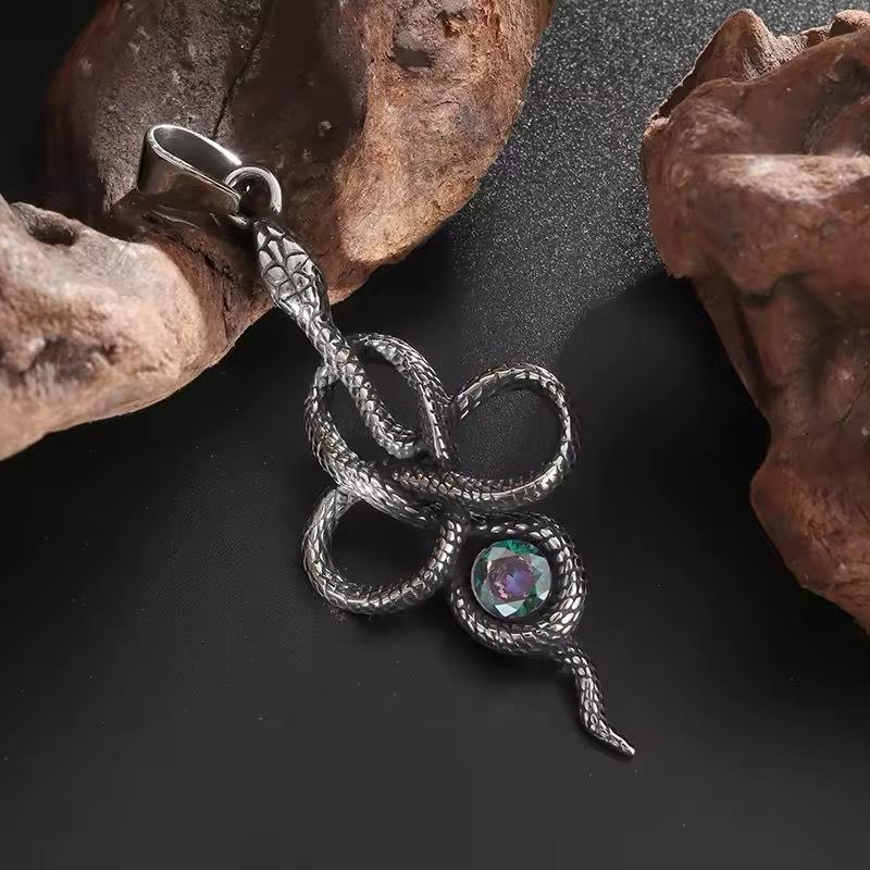 New Snake Wrap Pendant Necklace European and American Fashion Animal Necklace 60CM