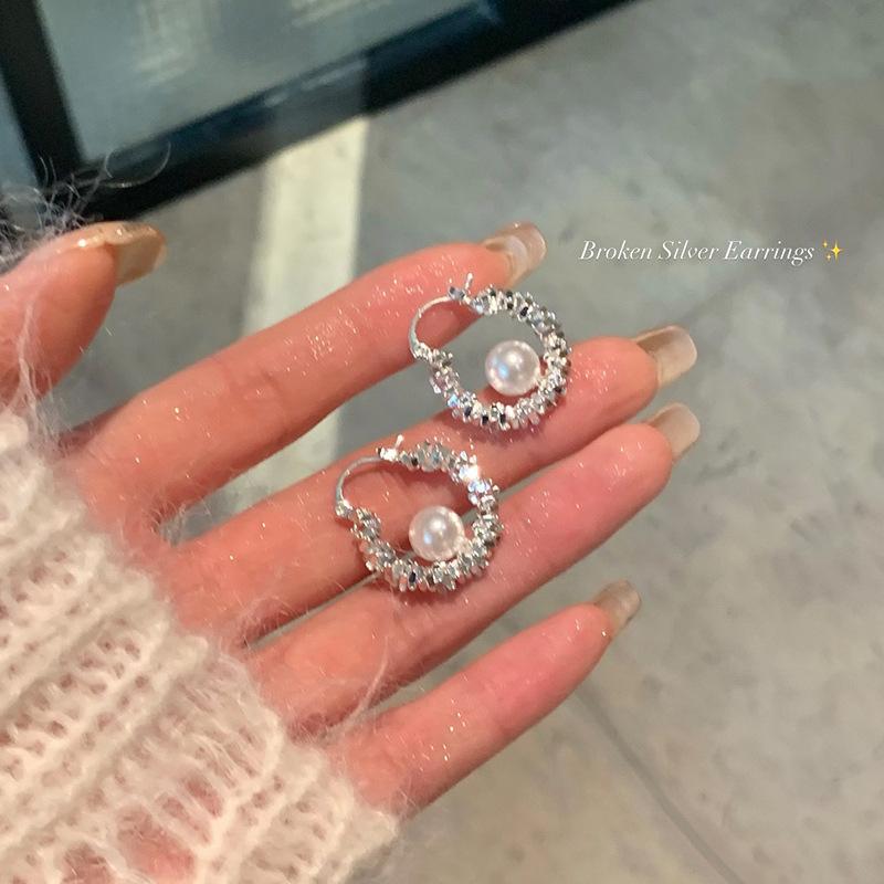 Silver Needle Burst Shattered Silver Pearl Circle Ear Clasp Earrings Personality Earrings Fashion Stud Earrings