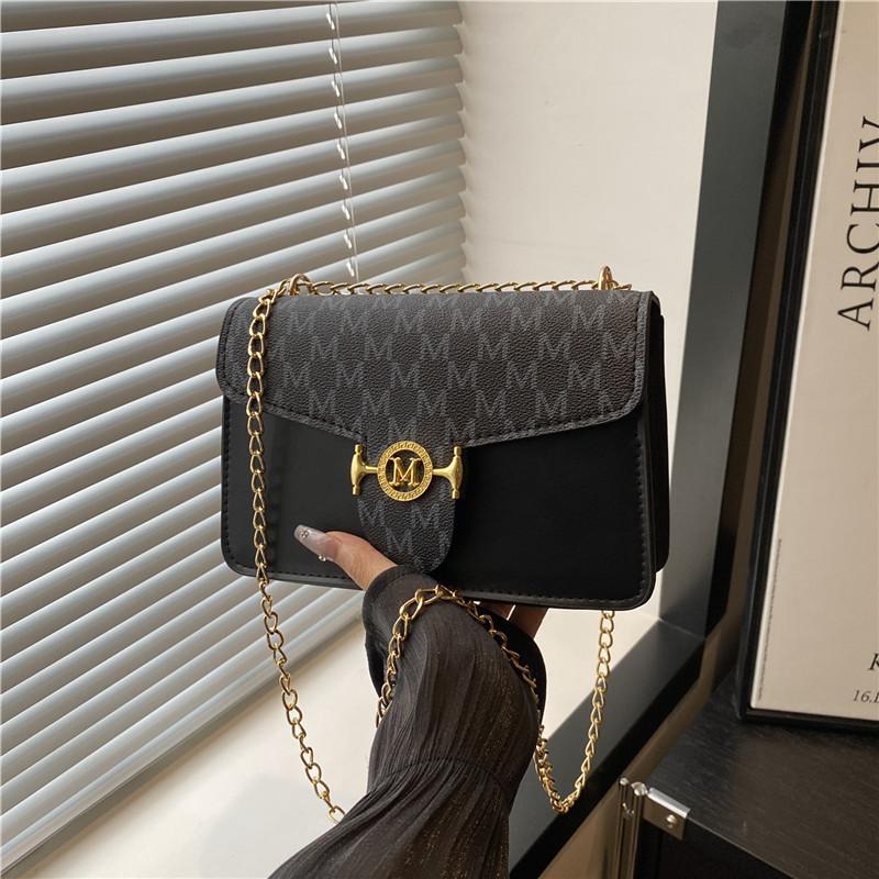 

Модная принтованная сумка через плечо Женская трендовая цепочка Универсальная сумка-флип через плечо Повседневная текстурная Ретро сумка-мессенджер чёрный