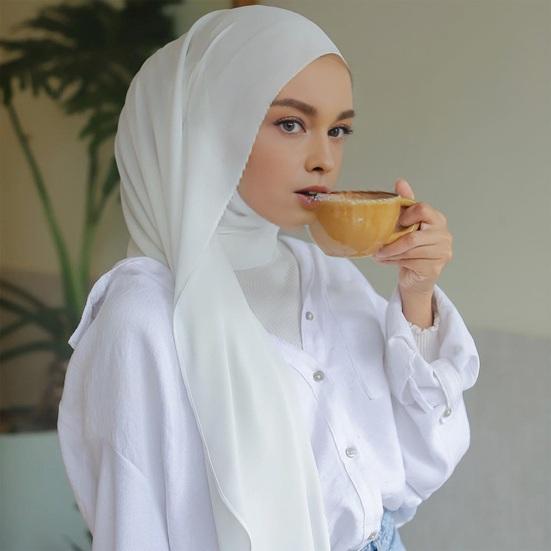 Damen Kopftuch Einfarbig Glänzend Gekreppter Chiffon Schal Atmungsaktives Wickeltuch Turban