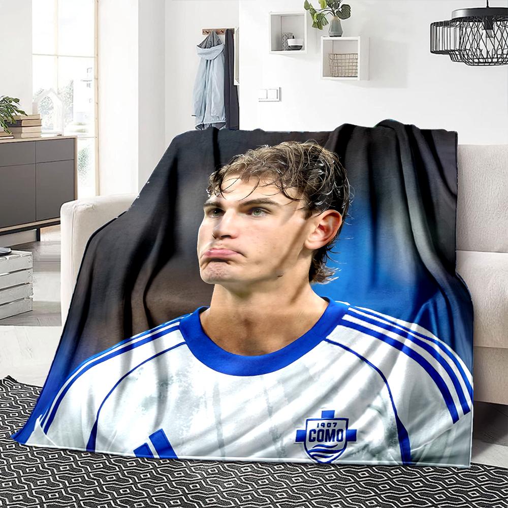 Dynamic Soccer Celebration Blankets Flannel Printed Breathable Warm Throw Blanket for Home Office Bedspreads 0708a47