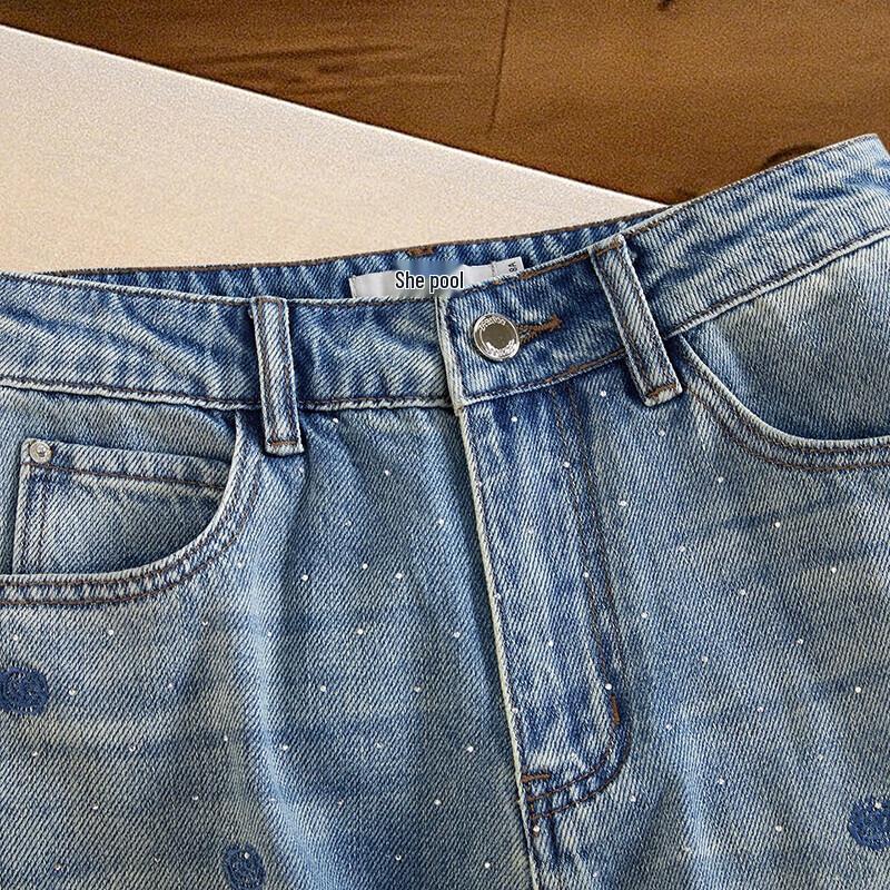 Jeans Rectos de Cintura Alta Bordados con Rosas para Mujer
