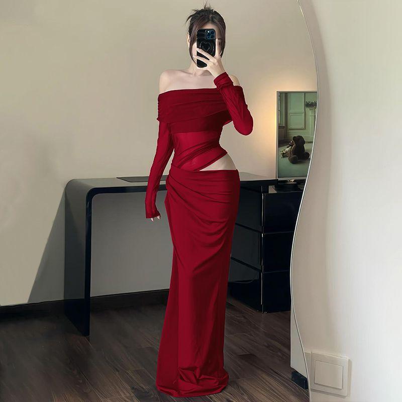 European and American Royal Sister Style Sexy off-Shoulder Mesh Hollow out Long sleeve dress Women Slim fit Hollow out Temperament Black Long dress