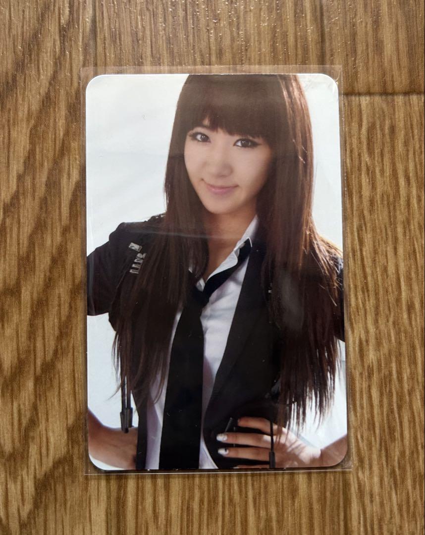 

[ИСПОЛЬЗОВАННАЯ] Корейская коллекционная карточка Girls Generation Yuri THE BOYS